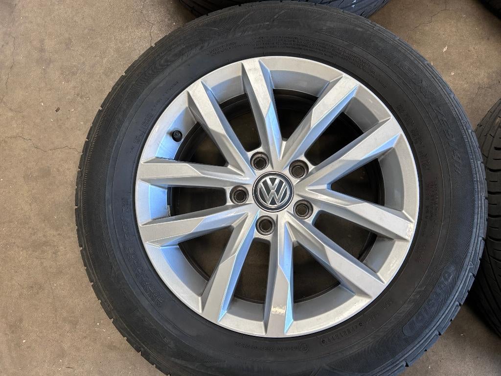 16 inch originele Sepang velgen + zomerbanden VW Passat, Auto-onderdelen, Banden en Velgen, 16 inch, Banden en Velgen, Ophalen of Verzenden