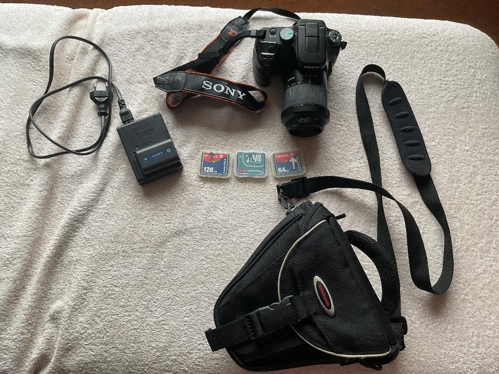 Sony DSLR-A100 digitale camera, Gebruikt, Spiegelreflex, 10 Megapixel, Ophalen of Verzenden