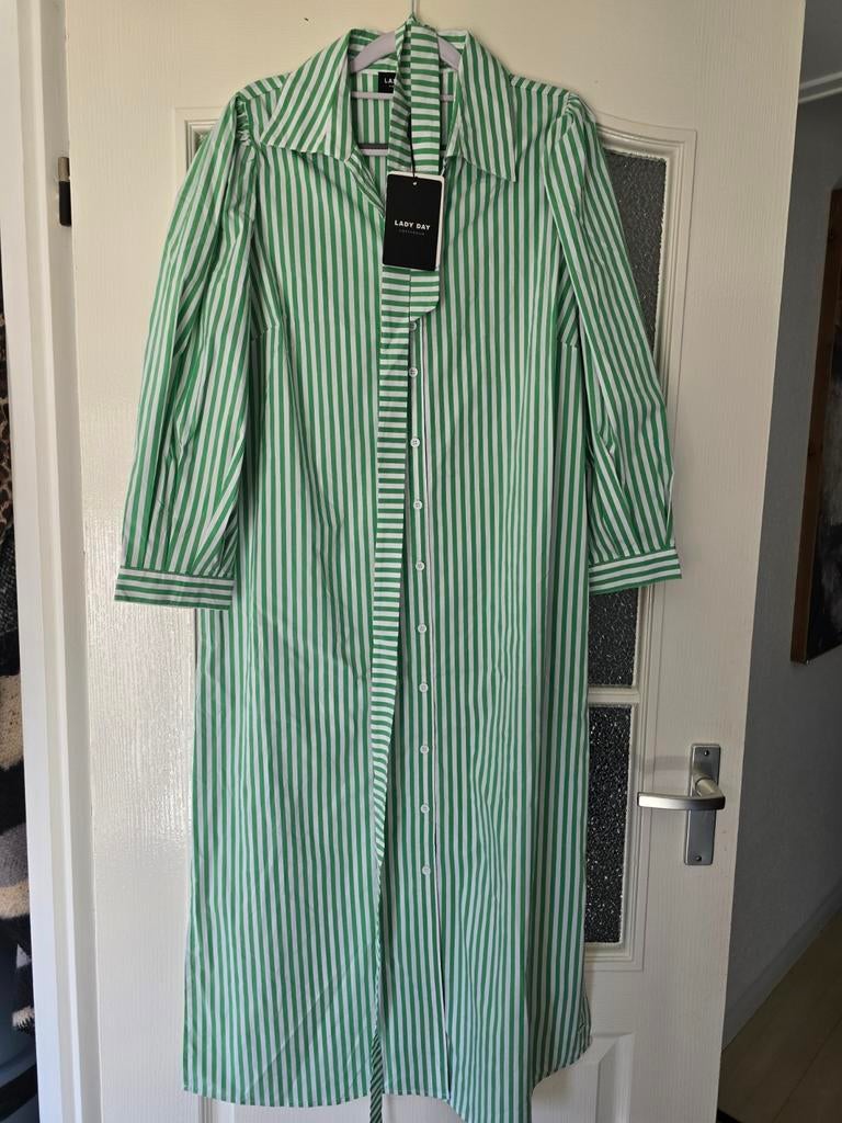 Nieuwe jurk lady day M groen wit, Ophalen of Verzenden, Nieuw, Groen, Onder de knie