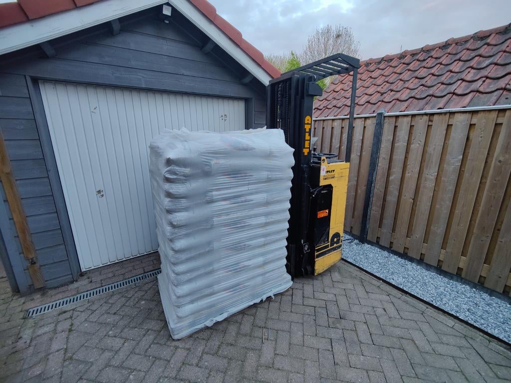 ATLET reachtruck 1250 kg hefvermogen, Ophalen, Gebruikt