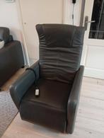 Zgan mooie sta op stoel echt leer grijs, Ophalen, Zo goed als nieuw, 50 tot 75 cm, Leer