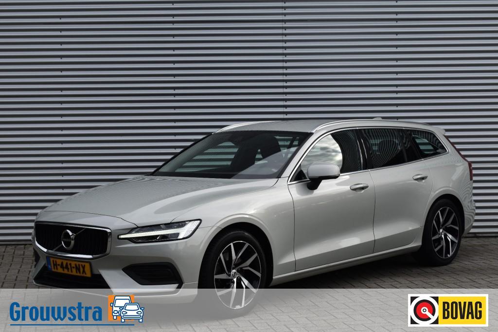 Volvo V60 2.0 T4 MOMENT.PRO / POLESTAR ENGINEERD / NL AUTO, Euro 6, 1969 cc, 93 €/maand, Zilver of Grijs