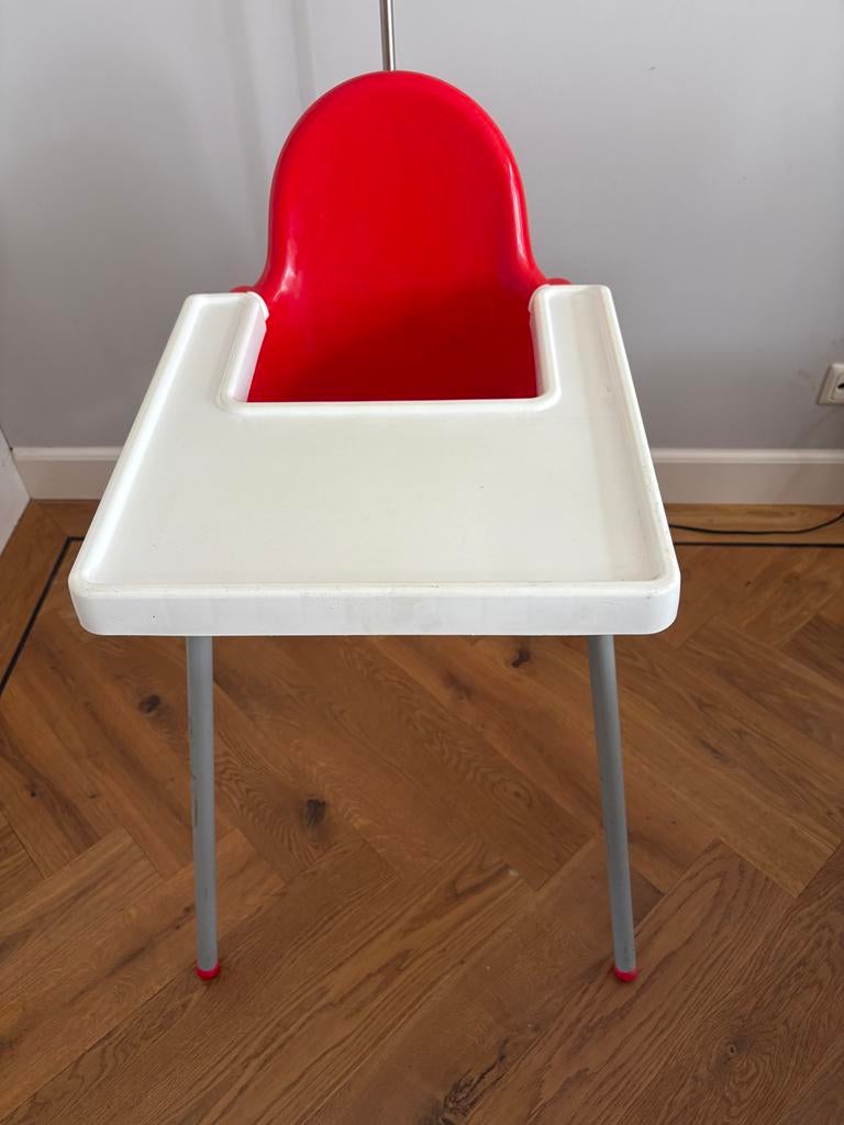 Ikea kinderstoel in goede staat, Ophalen, Zo goed als nieuw, Overige typen, Gordel(s)