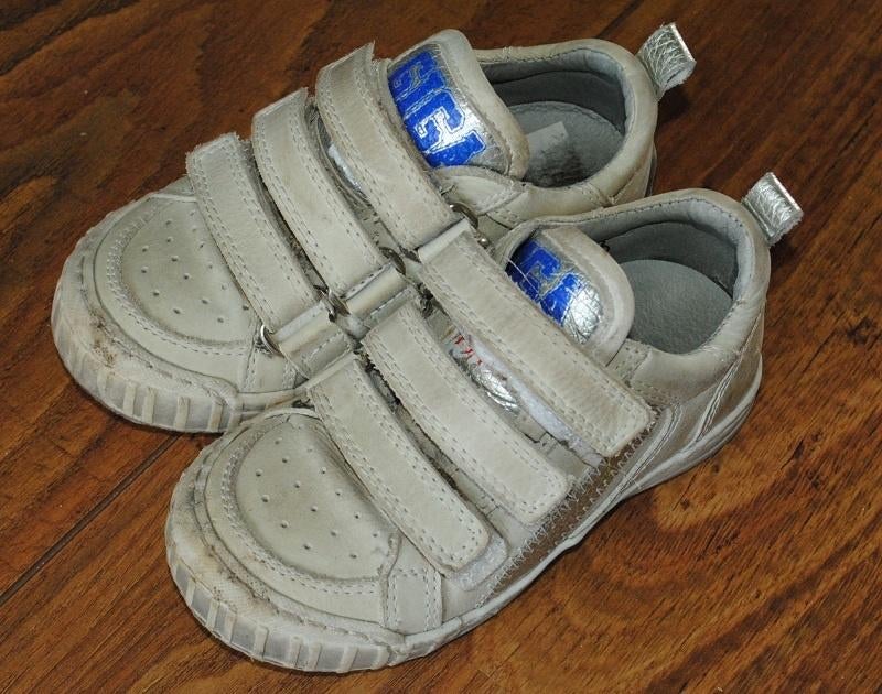 Giga klittenband sneakers schoenen sportschoen gymp maat 26, Kinderen en Baby's, Kinderkleding | Schoenen en Sokken, Schoenen