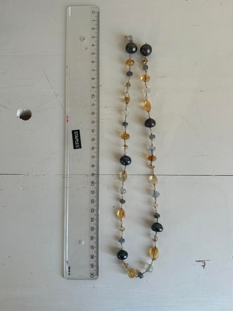 Gouden ketting met zwarte parels en edelstenen, Ophalen of Verzenden, Gebruikt, Goud, Met edelsteen