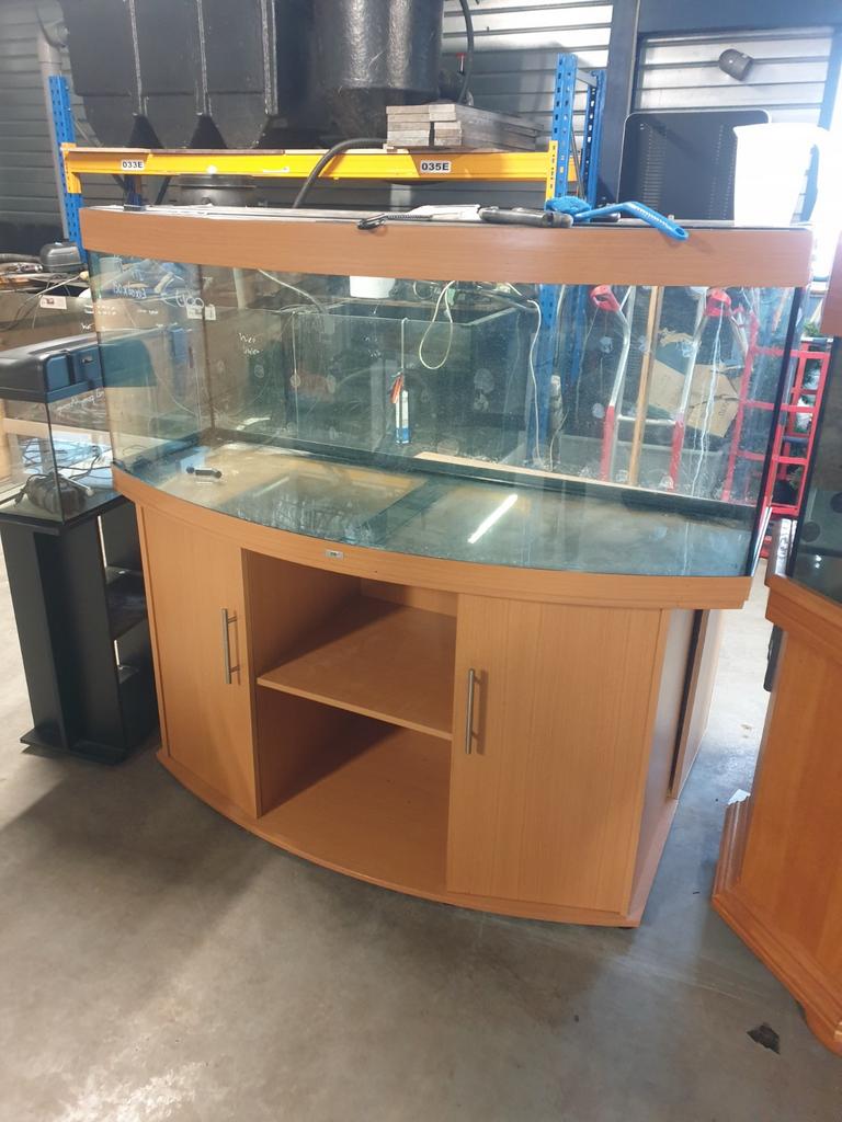 Vissenasiel aquarium 150x60x63, Ophalen, Zo goed als nieuw, X, Juwel