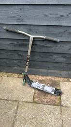 Professionele stuntstep, Fietsen en Brommers, Ophalen of Verzenden, Zo goed als nieuw, Gewone step