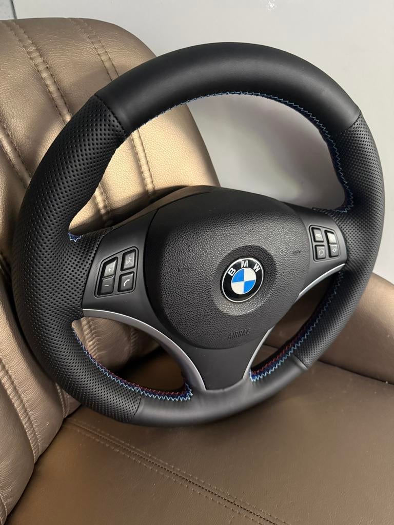 Bmw E81 E82 E87 E88 E90 E91 E92 E93 leder stuur, Auto-onderdelen, Ophalen of Verzenden, BMW