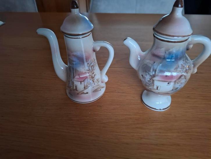 Miniatuur Theepotjes met Landschapsschildering, Antiek en Kunst, Antiek | Keramiek en Aardewerk, Ophalen of Verzenden