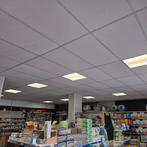 Systeemplafond met LED panelen voor winkel, Ophalen