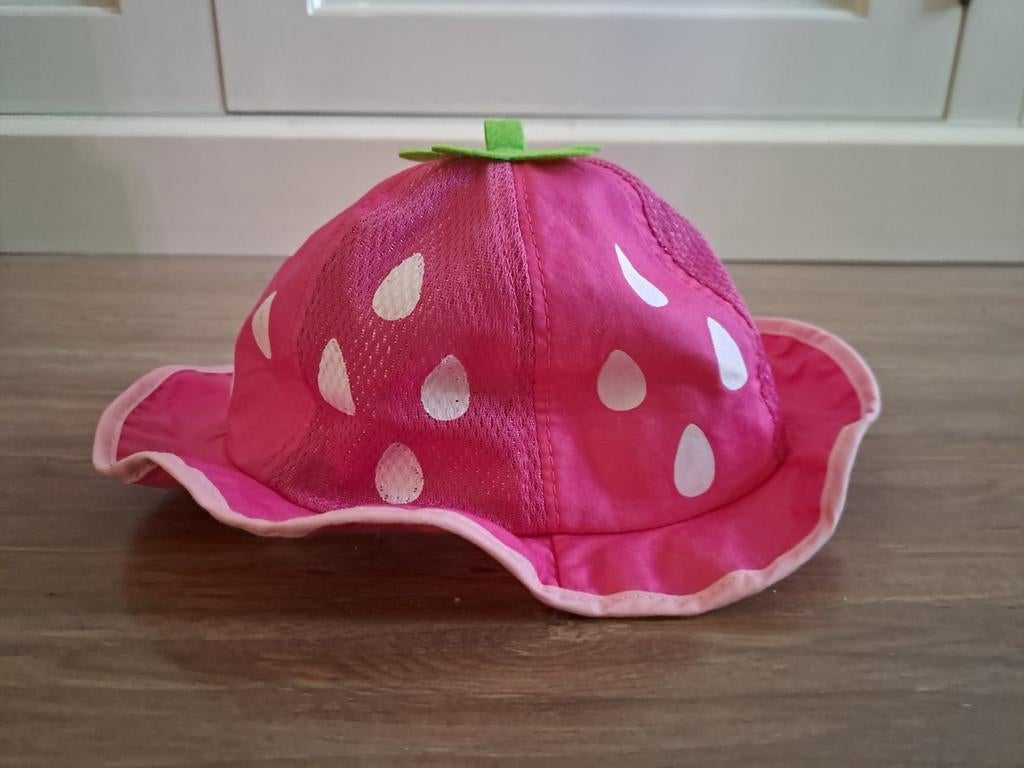 Kinder hoedje ca.26 cm doorsnede, Kinderen en Baby's, Kinderkleding | Petten en Hoeden, Ophalen of Verzenden, Zo goed als nieuw