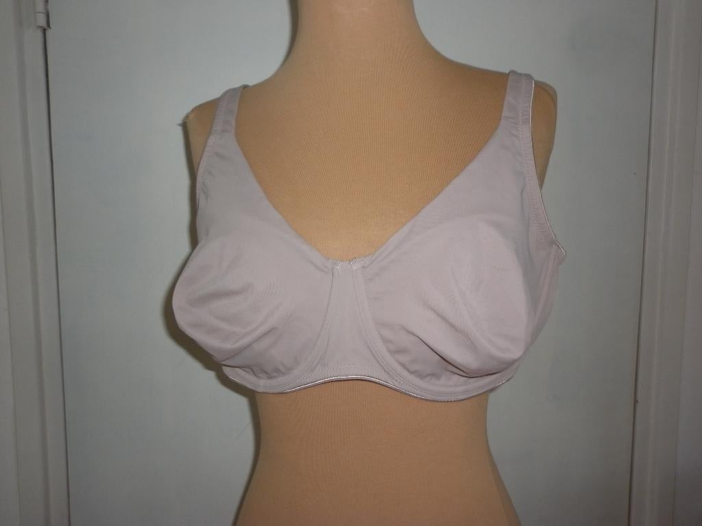 beugelBh maat: 95E, Verzenden, Beige, BH