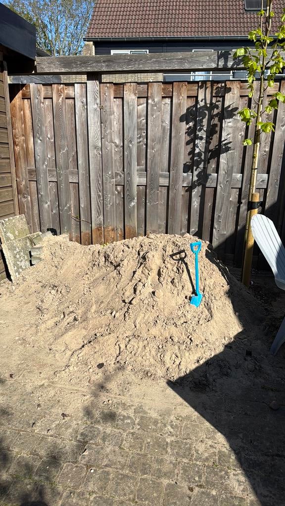 Ophoogzand / wit zand, Tuin en Terras, Zand, Ophalen, Zo goed als nieuw, Ophoogzand