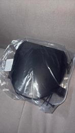 Front Plate, Ophalen, BH