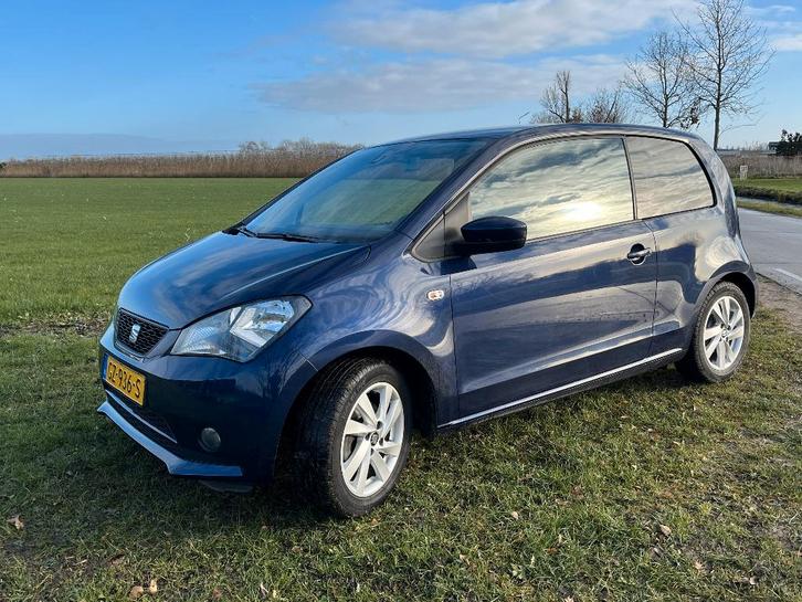 Seat Mii 1.0 44KW 2015 Blauw metallic, airco, cc en meer, Auto's, Seat, Particulier, Mii, Airbags, Airconditioning, Bluetooth