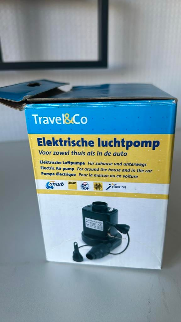 Travel&Co Elektrische Luchtpomp 12V en 230V, Caravans en Kamperen, Ophalen of Verzenden, Nieuw, Elektrisch
