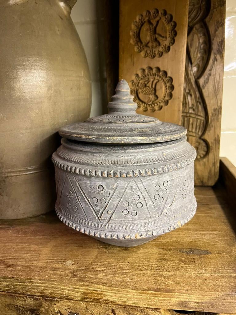 Sobere aardewerk pot met deksel sober,landelijk, Overige materialen, Ophalen of Verzenden, X, Grijs