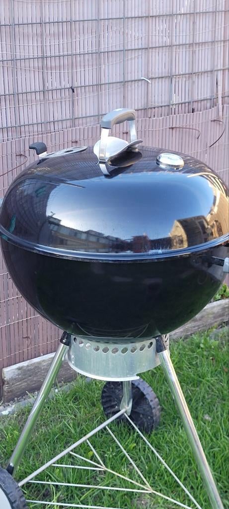Weber houtskool barbecue 57cm diameter, Ophalen, Gebruikt, Weber