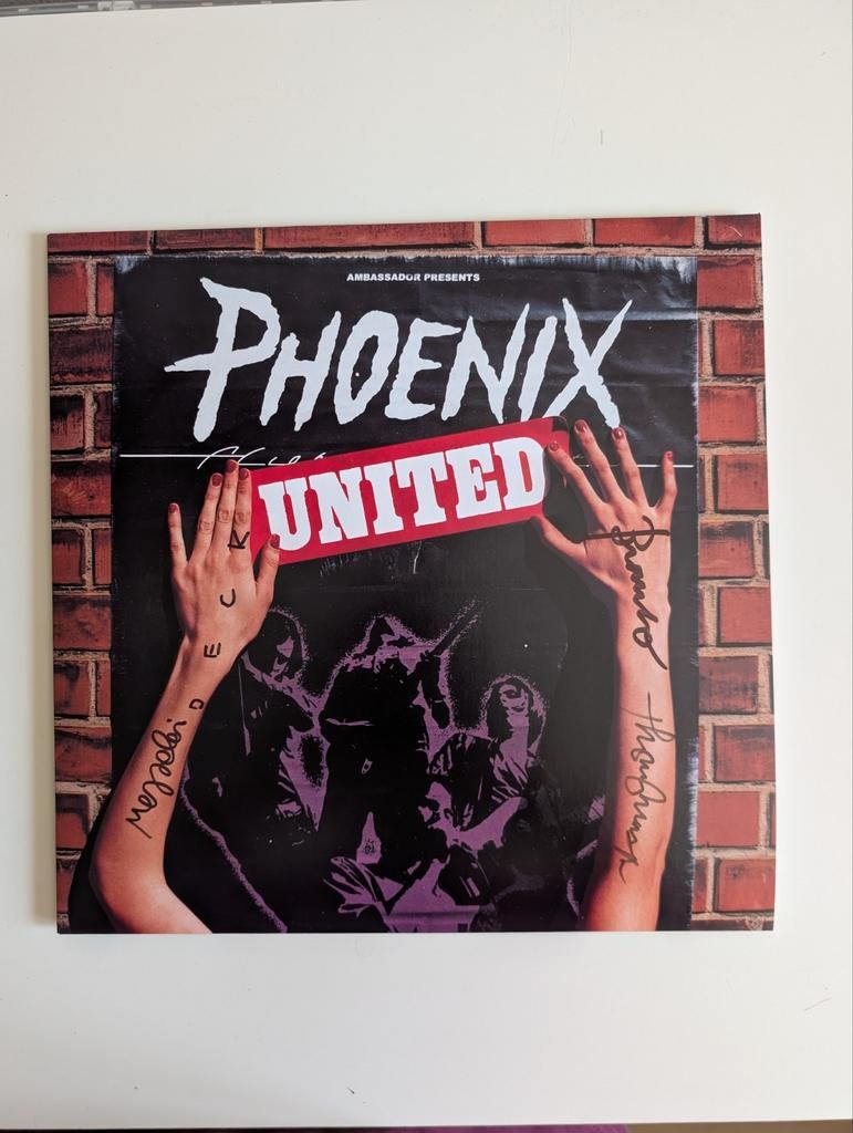 Phoenix - United gesigneerd vinyl, Ophalen of Verzenden, 2000 - 2009, Zo goed als nieuw, 12 inch