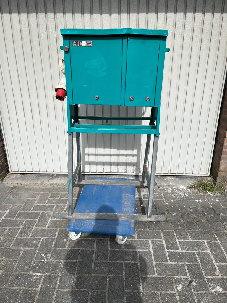 Bouwmeterkast zwefkast, Doe-het-zelf en Verbouw, Overige Doe-het-zelf en Verbouw, Ophalen, Zo goed als nieuw