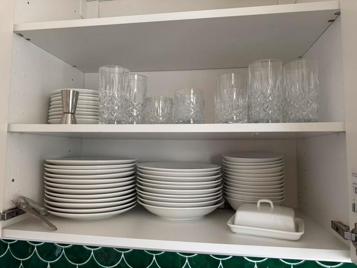 VT Wonen servies, Huis en Inrichting, Keuken | Servies, Gebruikt, Bord(en), Effen, Porselein, Ophalen