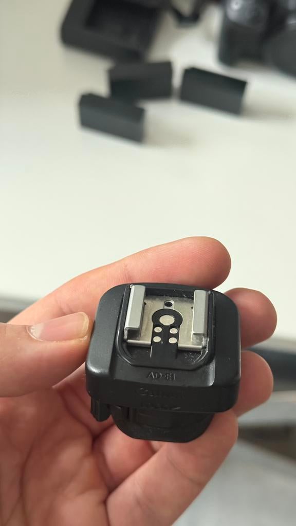 Canon Hot Shoe Adapter / Koppelstuk (AD-E1), Ophalen, Zo goed als nieuw, Canon