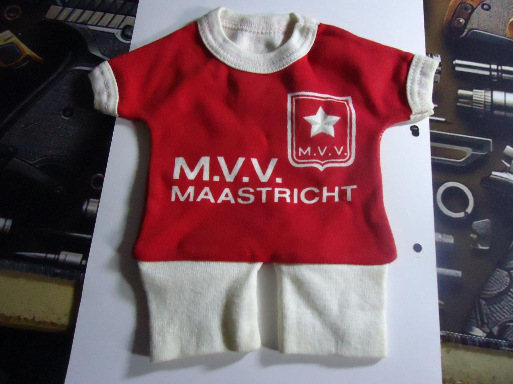 MINIDRESS MVV MAASTRICHT, Sport en Fitness, Maat XS of kleiner, Verzenden, Nieuw, Shirt