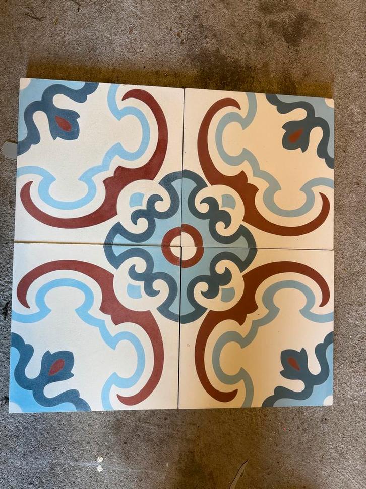 Portugese cementtegels - 30 rood, 30 gekleurd (20x20cm), Doe-het-zelf en Verbouw, Tegels, Nieuw, Vloertegels, Overige materialen