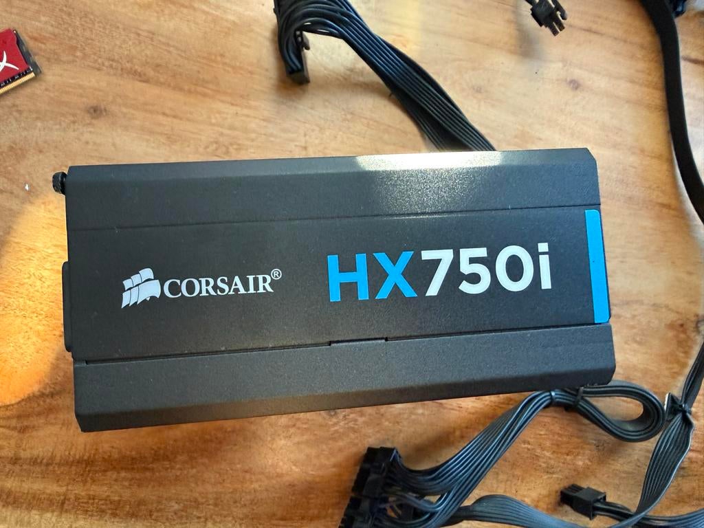 Corsair HX750i Voeding - 750W Modulair, Computers en Software, Interne voedingen, Ophalen of Verzenden, Gebruikt