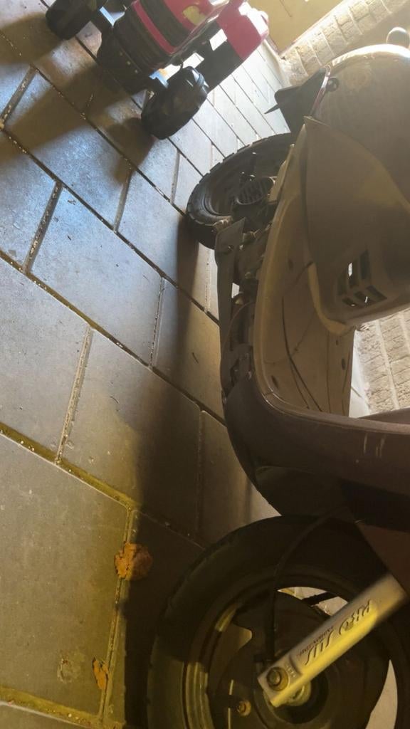 SYM scooter, Fietsen en Brommers, Brommeronderdelen | Scooters, Ophalen, Gebruikt, Overige typen