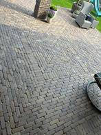 16 m2 Oud gebakken dikformaat - Ideaal voor terras, Ophalen, Overige materialen, Gebruikt, Klinkers