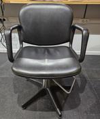 2 professionele kappersstoelen met pomp – zwart, Huis en Inrichting, Stoelen, Ophalen, Kunststof, Gebruikt, Twee