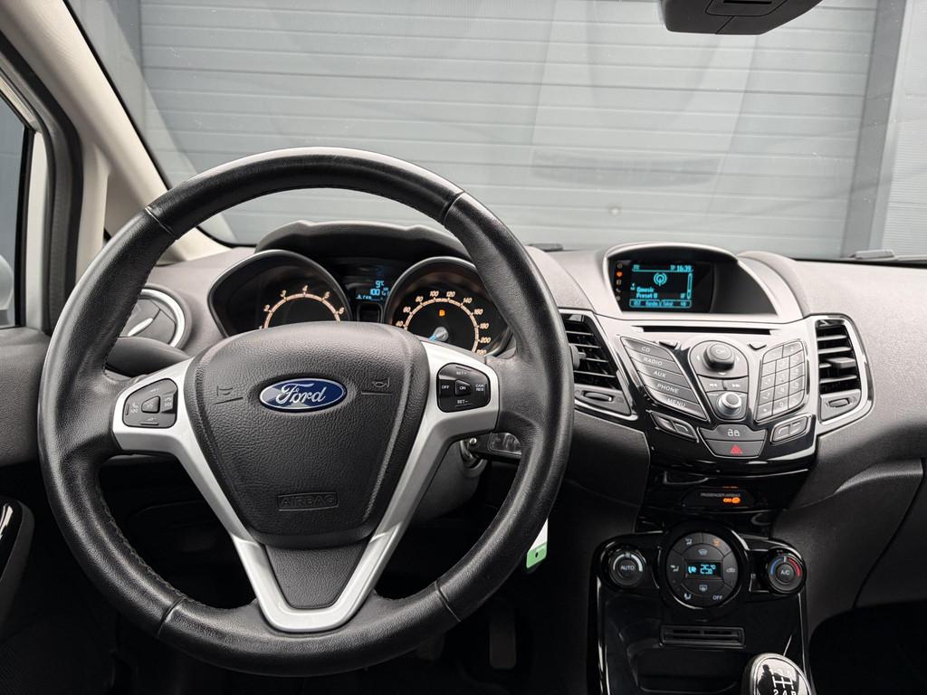 Ford Fiesta 1.0 Titanium 2e Eigenaar,Airco,Cruise,D-riem vv, Auto's, Ford, Voorwielaandrijving, Stof, Euro 6, 525 kg