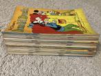 42x Donald Duck Weekblad - Jaargang 1964 - Kan per stuk, Gelezen, Europa, Ophalen of Verzenden, Meerdere comics