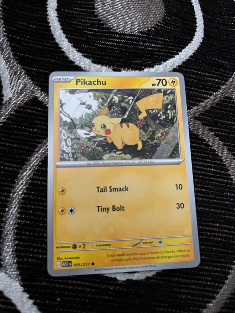 Pikachu Pokémon Kaart - Basic 70 HP - Zo goed als nieuw, Ophalen of Verzenden, Zo goed als nieuw, Losse kaart