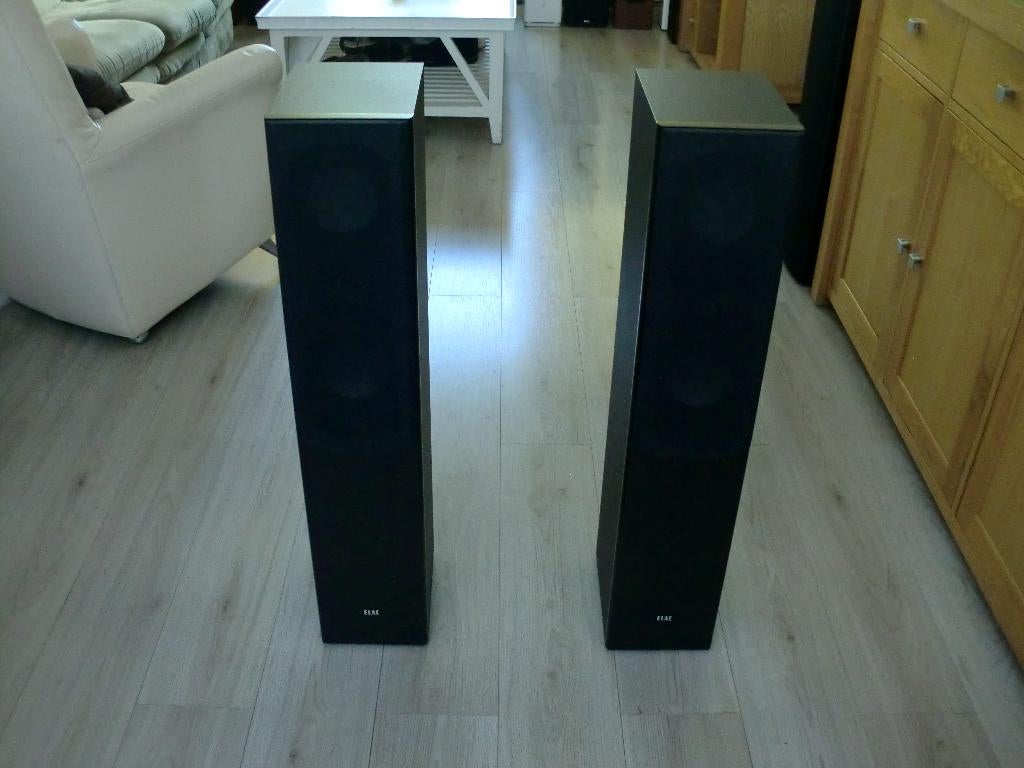 Elac EL 105 Zwart uitvoering te beluisteren strakke bass., Audio, Tv en Foto, Luidsprekers, Zo goed als nieuw, Front, Rear of Stereo speakers