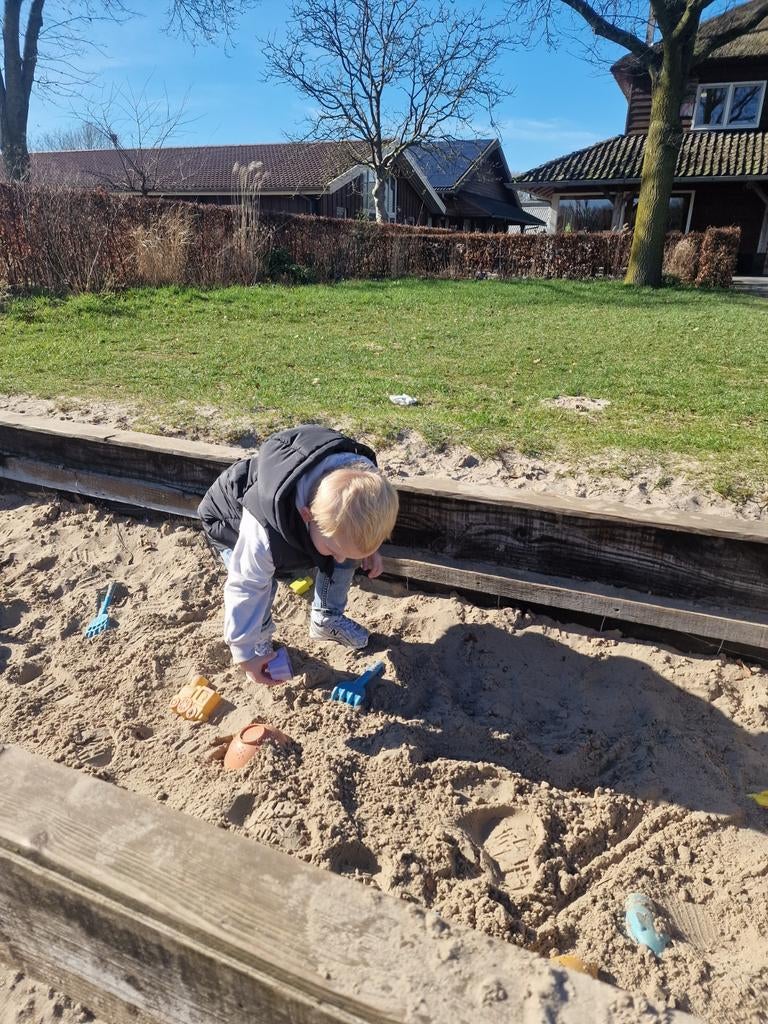 Lieve betrouwbare flexibele oppas gezocht, Ophalen of Verzenden, Zo goed als nieuw