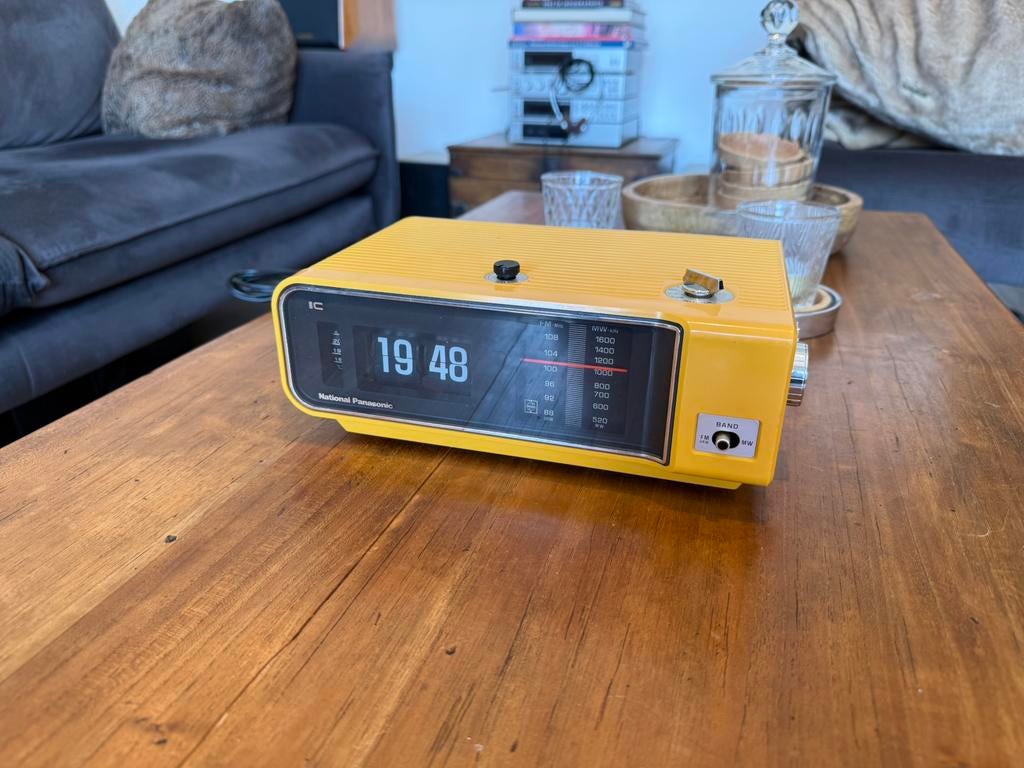 National Panasonic RC-6003B Clock Radio FM AM Flipklok, Ophalen of Verzenden, Zo goed als nieuw