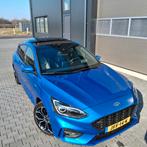 Ford Focus ST Hybrid 155pk 2021/BOMVOL/PANO/HUD/BLIS/B&O, Auto's, Blauw, Leder en Stof, Bedrijf, Hybride Elektrisch/Benzine