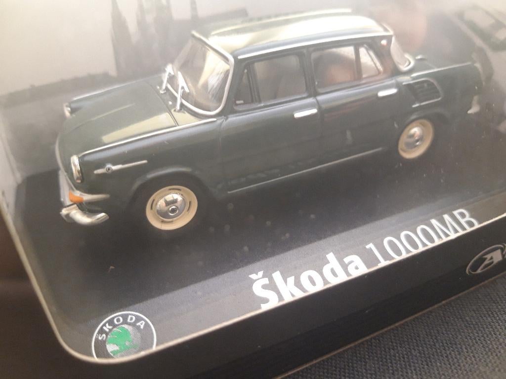 Skoda 1000 MB donkergroen Abrex 1:43, Ophalen of Verzenden, Zo goed als nieuw, Auto, Overige merken