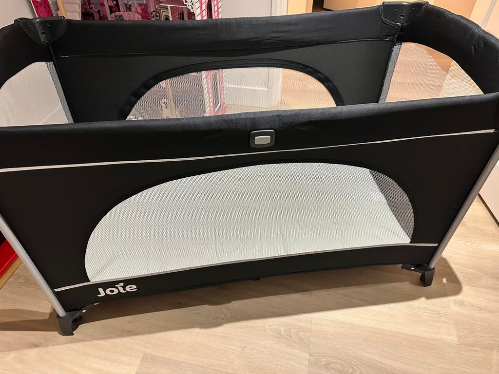 Reisbedje zo goed als nieuw., Ophalen, Zo goed als nieuw, Reisbedje