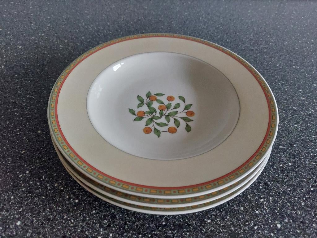 Art & Design koffietijd sinaasappel oranje diepe borden, Ophalen of Verzenden, Zo goed als nieuw, Bord(en), Overige stijlen