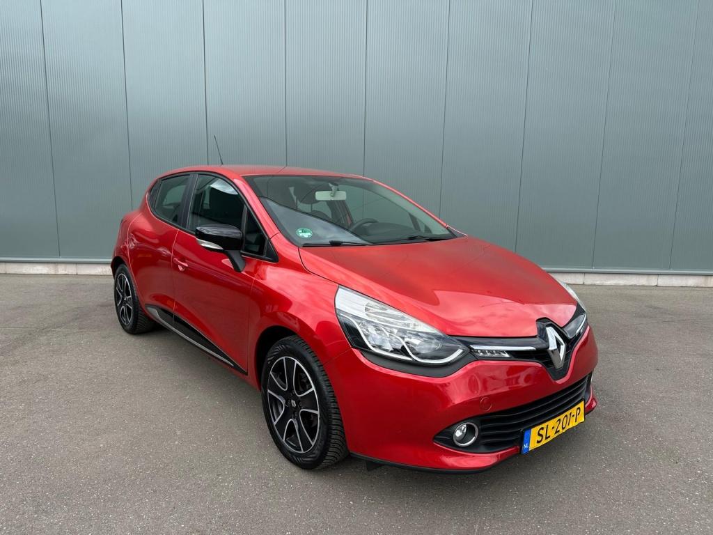 Renault Clio 0.9 TCe Dynamique TREKHAAK | CRUISE | NAVI !, Auto's, Renault, Voorwielaandrijving, 40 €/maand, 540 kg, Handgeschakeld