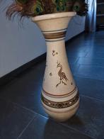 Hoge Portugese vaas met pauwenveren decoratie, Ophalen of Verzenden