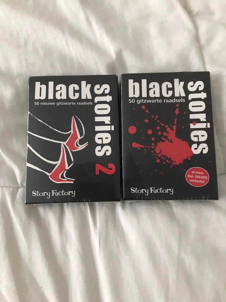 Black Stories kaartspellen, Hobby en Vrije tijd, Gezelschapsspellen | Kaartspellen, Ophalen of Verzenden, Zo goed als nieuw