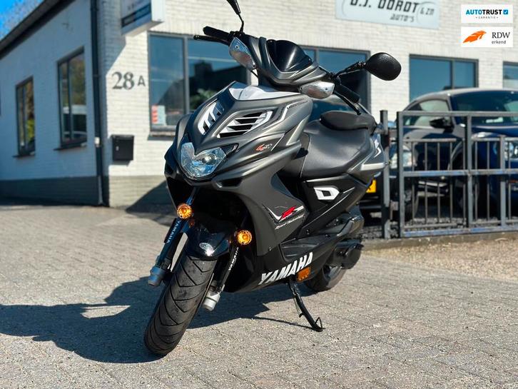 Yamaha Bromscooter Aerox R 4T 2016, Fietsen en Brommers, Brommers | Overige merken, Gebruikt