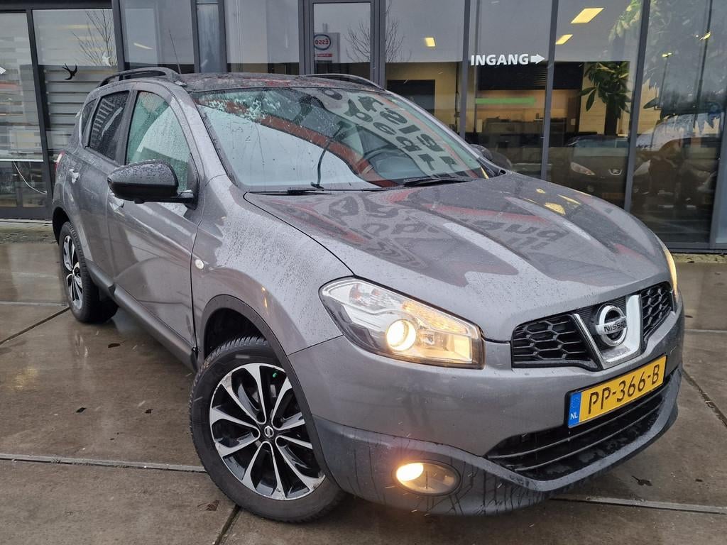 Nissan Qashqai 1.6 dCi 360 - Pano - Leer - Navi -, Auto's, Nissan, Voorwielaandrijving, Euro 5, Zwart, 4 cilinders