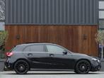 Mercedes-Benz A-Klasse 180d Bns Sol. AMG-pakket € 18.995,0, Auto's, Mercedes-Benz, 1345 kg, 4 cilinders, 116 pk, Zwart