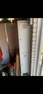 Vintage Locker met twee deuren 4 stuks, Ophalen, Gebruikt, Vintage