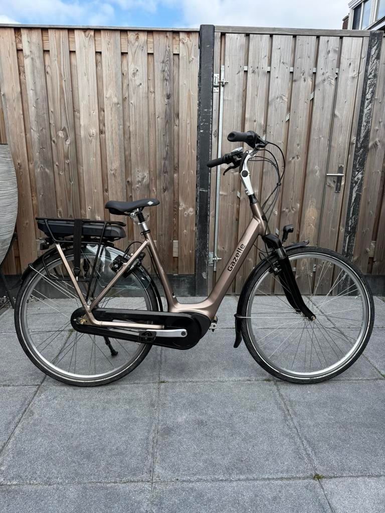 Nette gazelle orange C7+ elektrische fiets Bosch middenmotor, Fietsen en Brommers, Elektrische fietsen, Ophalen, Gebruikt, 51 tot 55 cm